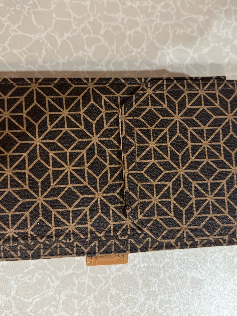 Time & Tru Patterned Brown and Tan Home Accent Wallet Organizer